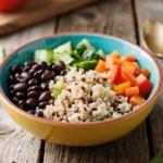 Diabetes friendly bowl with quinoa and veggies